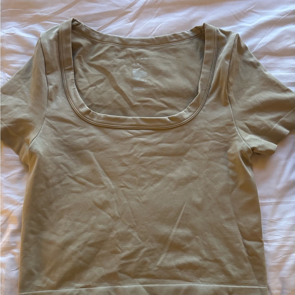 a new day Women's Beige Short Sleeve Top